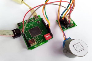 Silnik krokowy sterowany z układu FPGA