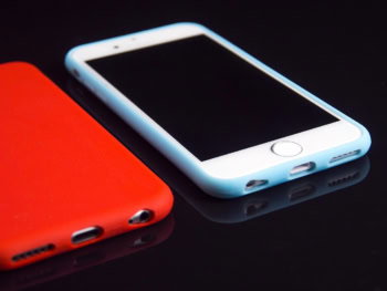 Wymiana telefonu na nowszy model – na jakie parametry zwrócić uwagę?