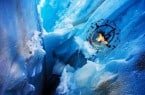 Gimball przemierza jaskinie lodowe
