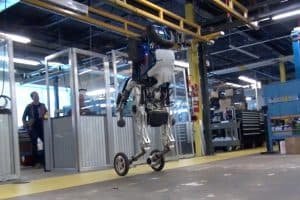 Handle od Boston Dynamics – dwunożny robot na kołach
