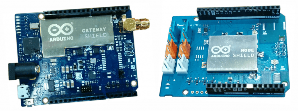 Shieldy Arduino LoRa Gateway (od lewej), Node (od prawej).