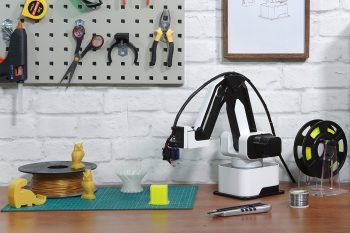 Rotrics – ploter, grawer, drukarka 3D i robot w jednym