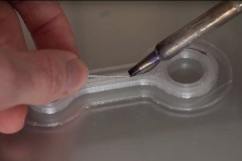 Domowa metoda na wydruki 3D zbrojone stalą