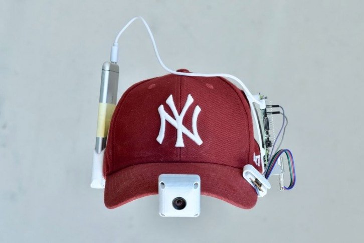 Gotowy projekt czapki z wideorejestratorem