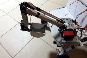 Researcher - robot badawczy