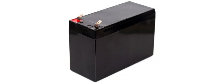Szczelny akumulator żelowy, który spotyka się np. w UPS-ach