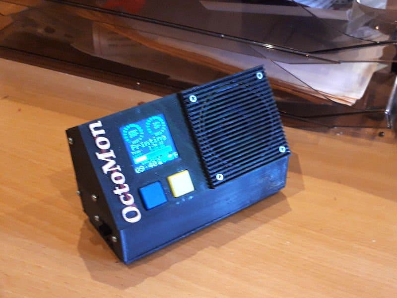 OctoMon - czyli gadający monitor do drukarki 3D