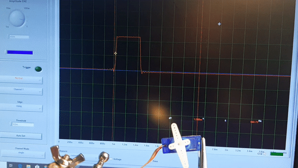 1746260968_serwosygnanaoscyloskopie.thumb.gif.a2b512ffd7ce7581e0e0fdc10df78e3b.gif
