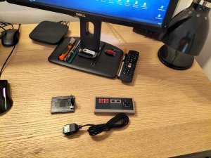 NES_Parts.thumb.jpg.f18040b3ad4ddbb99155f4fd02c1dde7.jpg